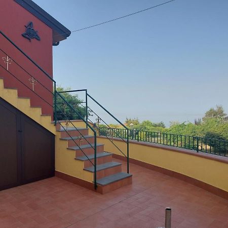 Casa Vacanza Del Sole Milo Bagian luar foto