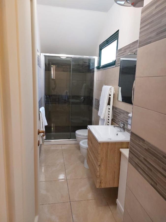 Casa Vacanza Del Sole Milo Bagian luar foto