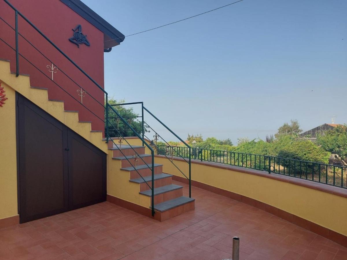 Casa Vacanza Del Sole Milo Bagian luar foto
