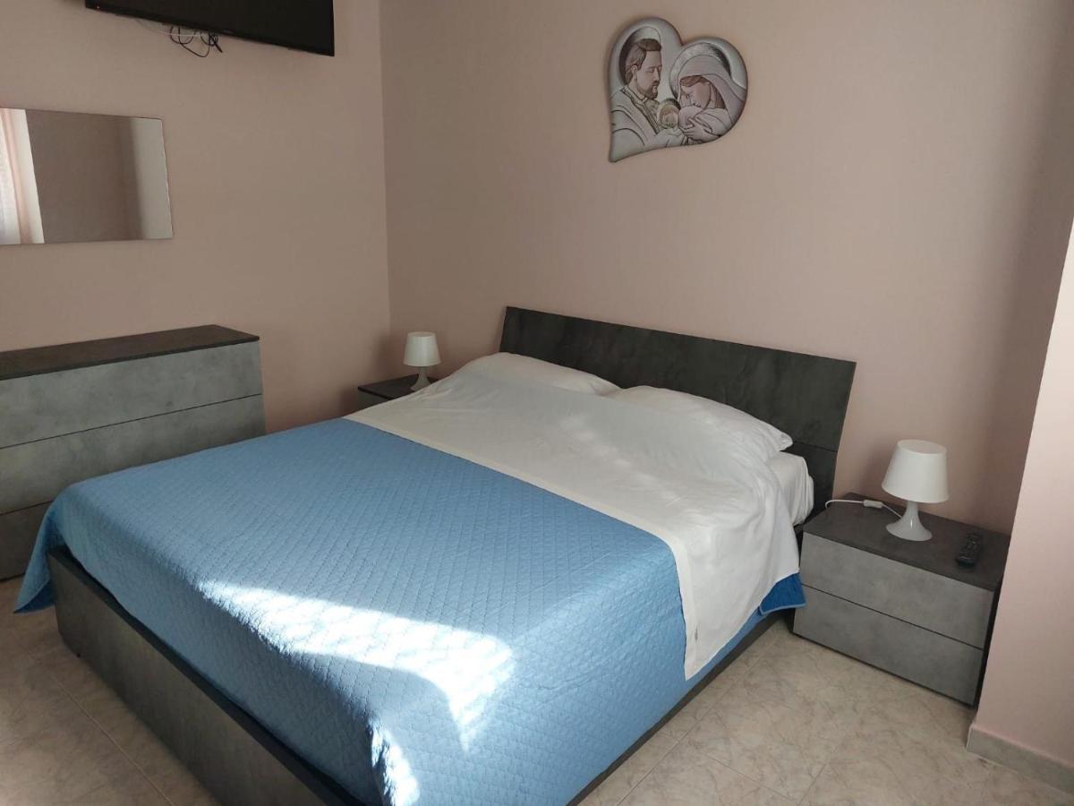 Casa Vacanza Del Sole Milo Bagian luar foto